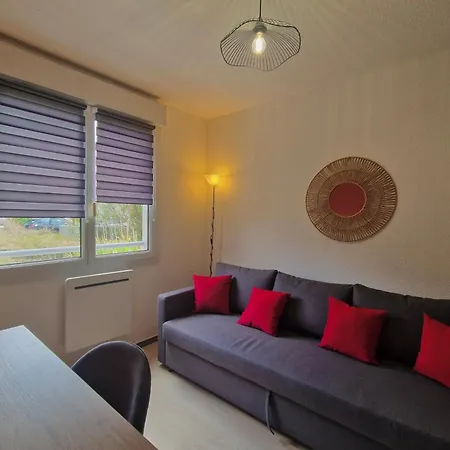 Apartamento #hb The Studious Europole Gem Tram
